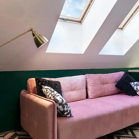 Luxurious Flat Near Opera Theatre-self Check-in & Netflix Lemberg