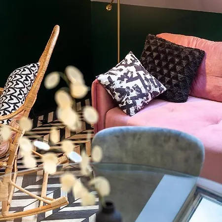 Apartment Luxurious Flat Near Opera Theatre-self Check-in & Netflix *