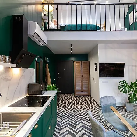 Luxurious Flat Near Opera Theatre