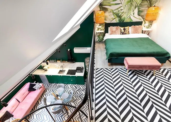 Luxurious Flat Near Opera Theatre-self Check-in & Netflix *