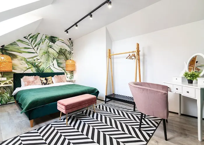 Luxurious Flat Near Opera Theatre-self Check-in & Netflix Apartmán