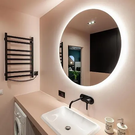 Luxurious Flat Near Opera Theatre-self Check-in & Netflix Διαμέρισμα *
