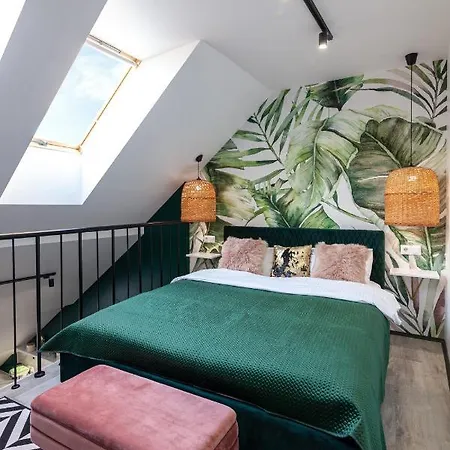 Luxurious Flat Near Opera Theatre-self Check-in & Netflix * Λβιβ