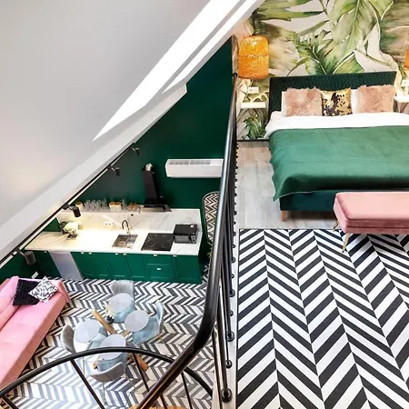 Luxurious Flat Near Opera Theatre-self Check-in & Netflix *