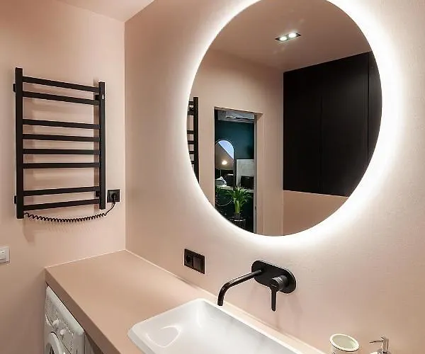 Luxurious Flat Near Opera Theatre-self Check-in & Netflix Апартаменты *