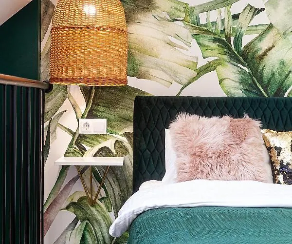 Luxurious Flat Near Opera Theatre-self Check-in & Netflix * Львов